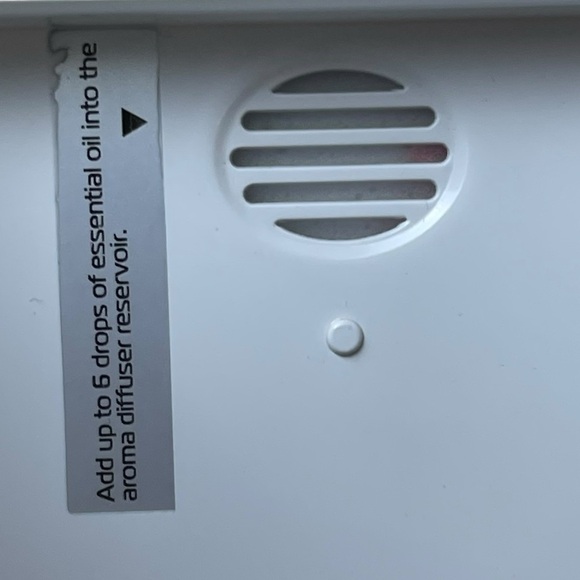 IonUV UV Pro XL Phone Sanitizer Wireless Charger Aromatherapy Kills 99.9% Germs - Picture 12 of 16